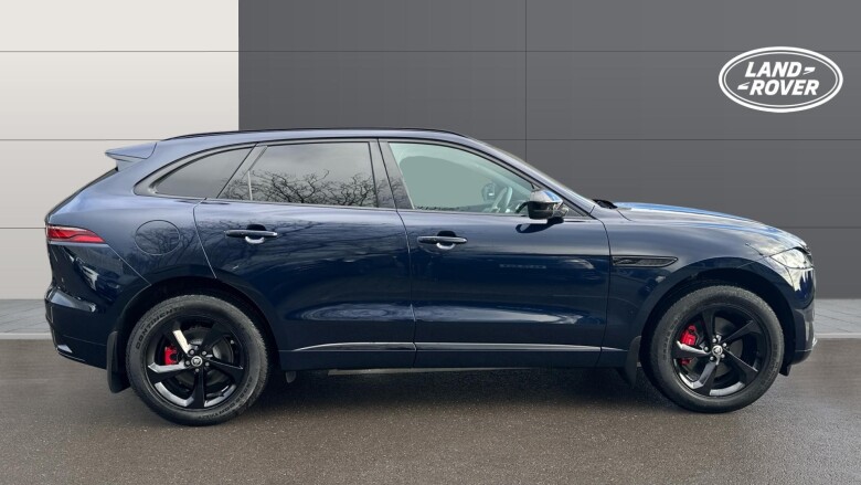 Jaguar F-Pace 2.0 D200 R-Dynamic HSE Black 5dr Auto AWD Diesel Estate
